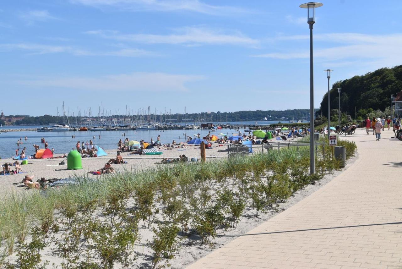 Fewo1846 Strandresidenz Wassersleben - Ostseenest - Modernes Studioapartment Mit Balkon Am Strand 哈里斯莱 外观 照片