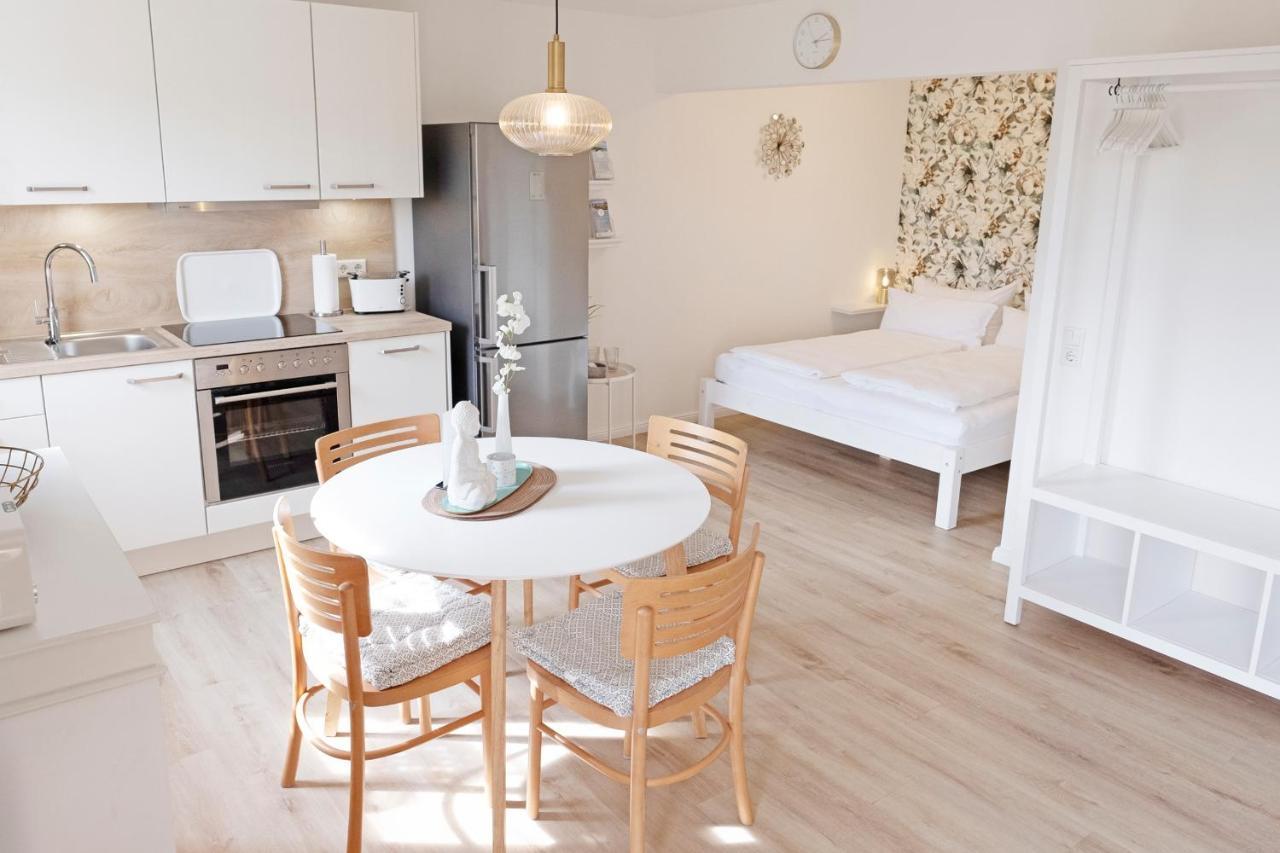 Fewo1846 Strandresidenz Wassersleben - Ostseenest - Modernes Studioapartment Mit Balkon Am Strand 哈里斯莱 外观 照片